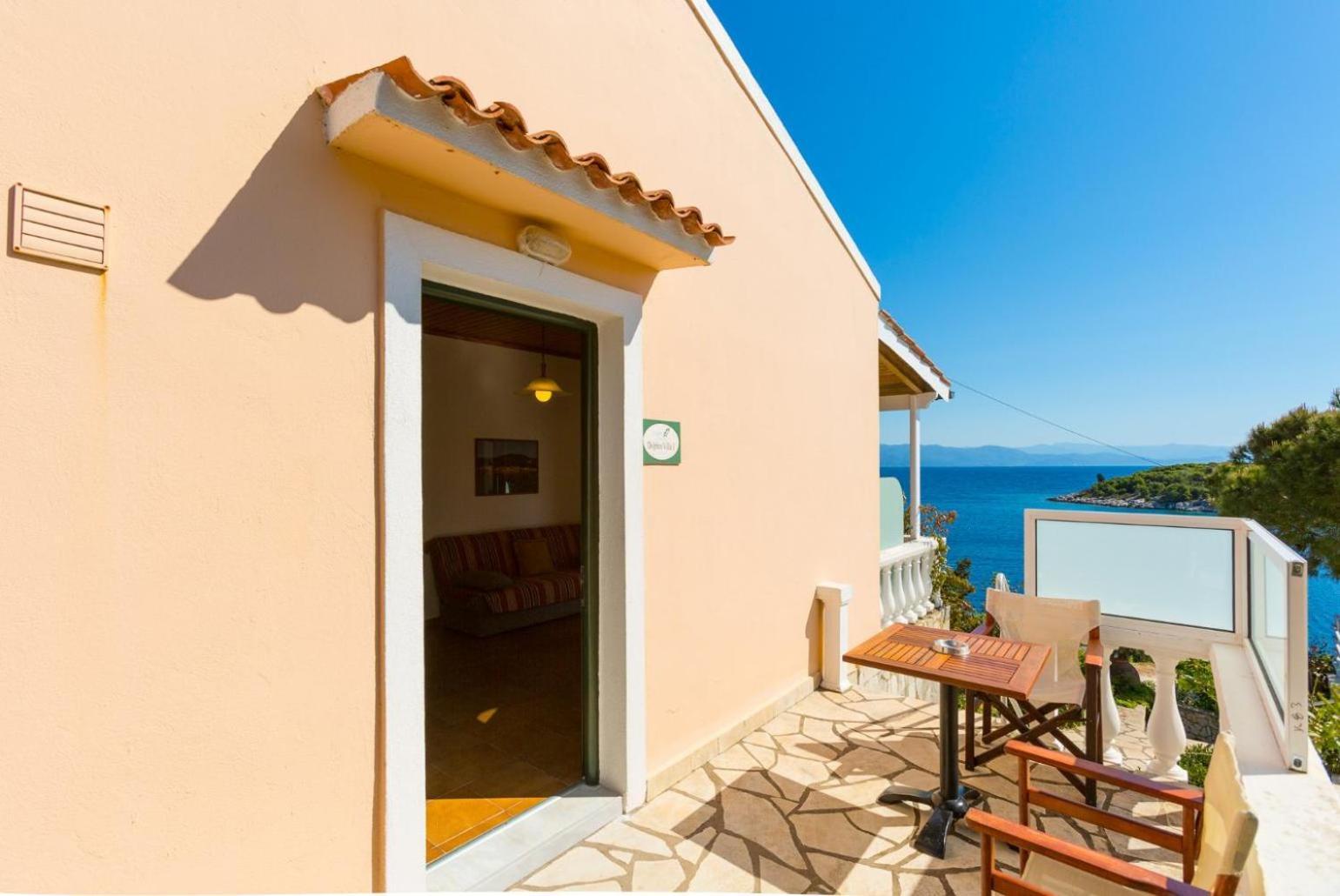 Dolphin Villa 1 Porto Ozias Экстерьер фото