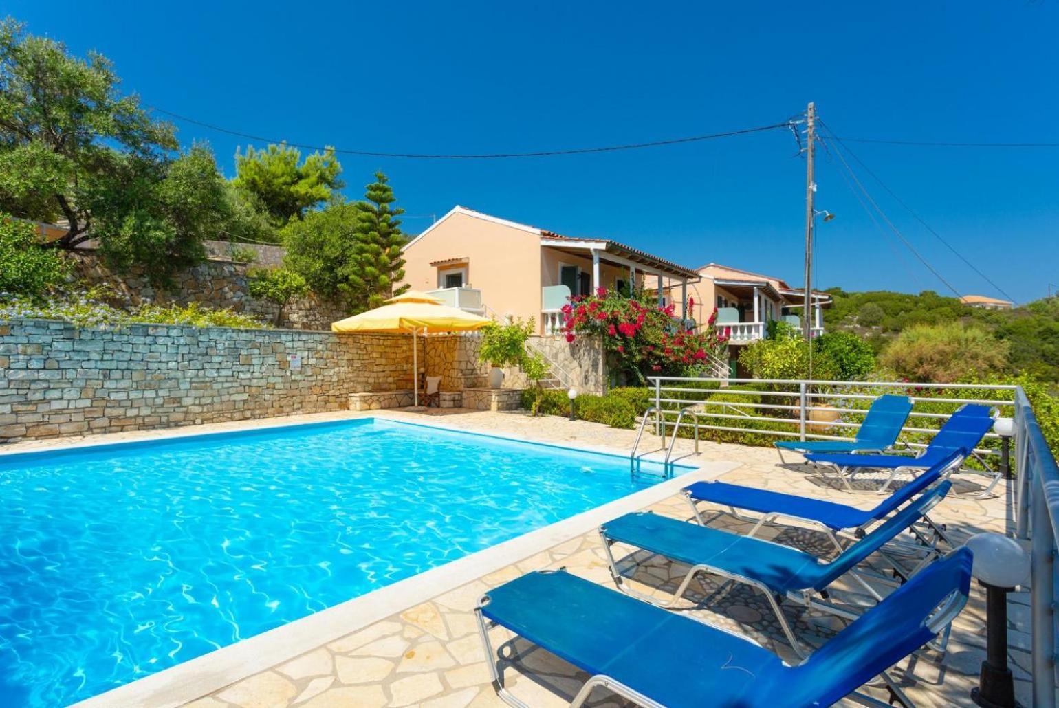 Dolphin Villa 1 Porto Ozias Экстерьер фото