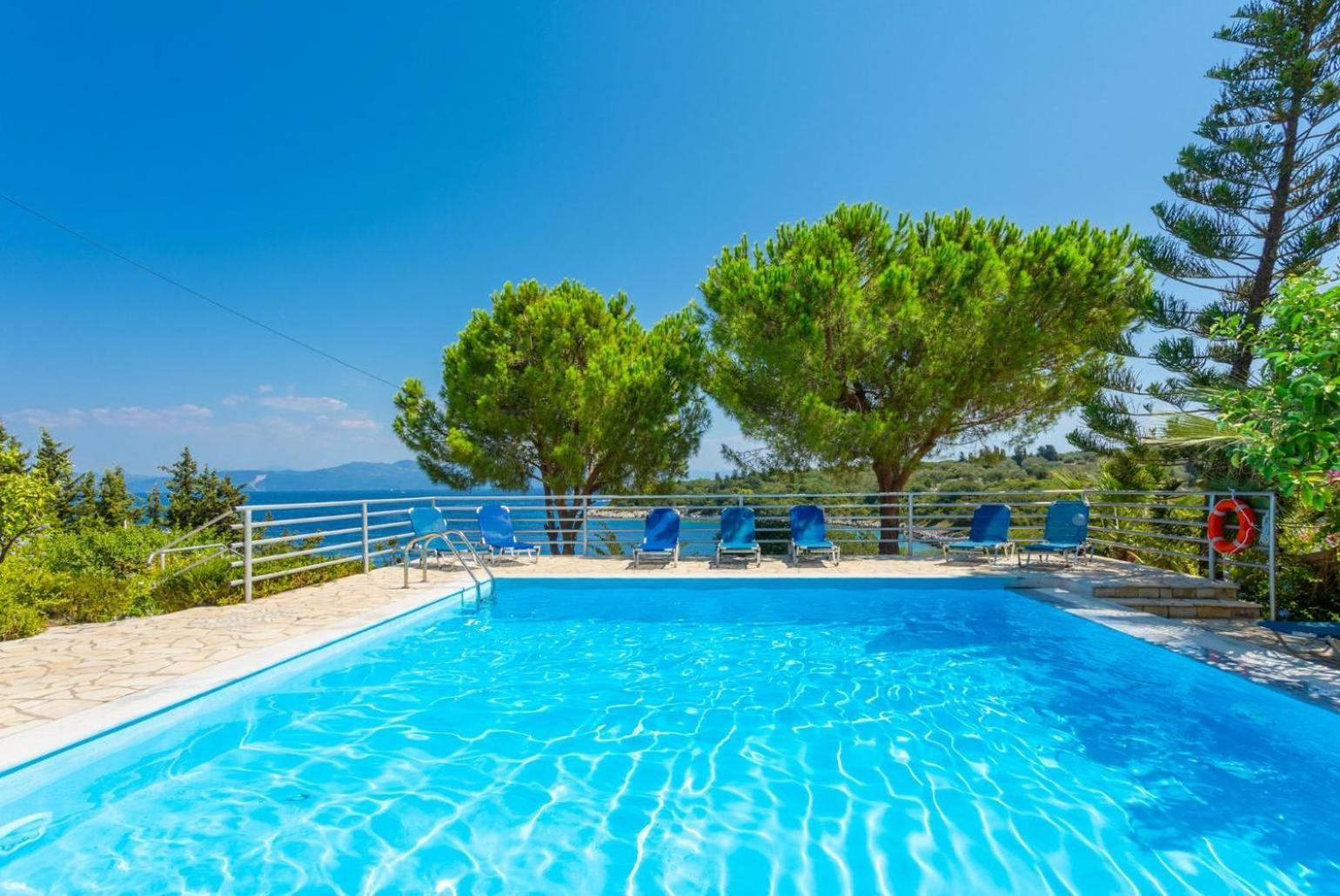 Dolphin Villa 1 Porto Ozias Экстерьер фото